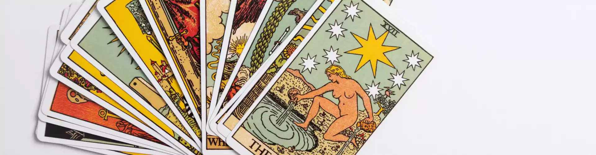 Conseils spirituels, horoscopes psychiques et tarot en direct pour juin 2022